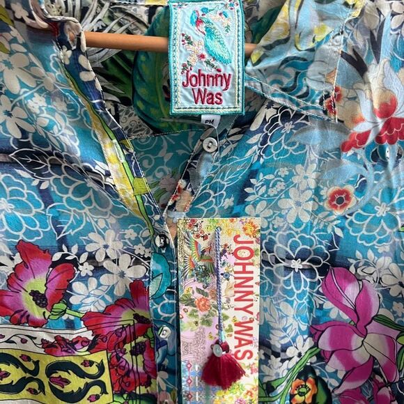 NWT Johnny Was Milla Basic Button Down Blouse - Picture 4 of 8